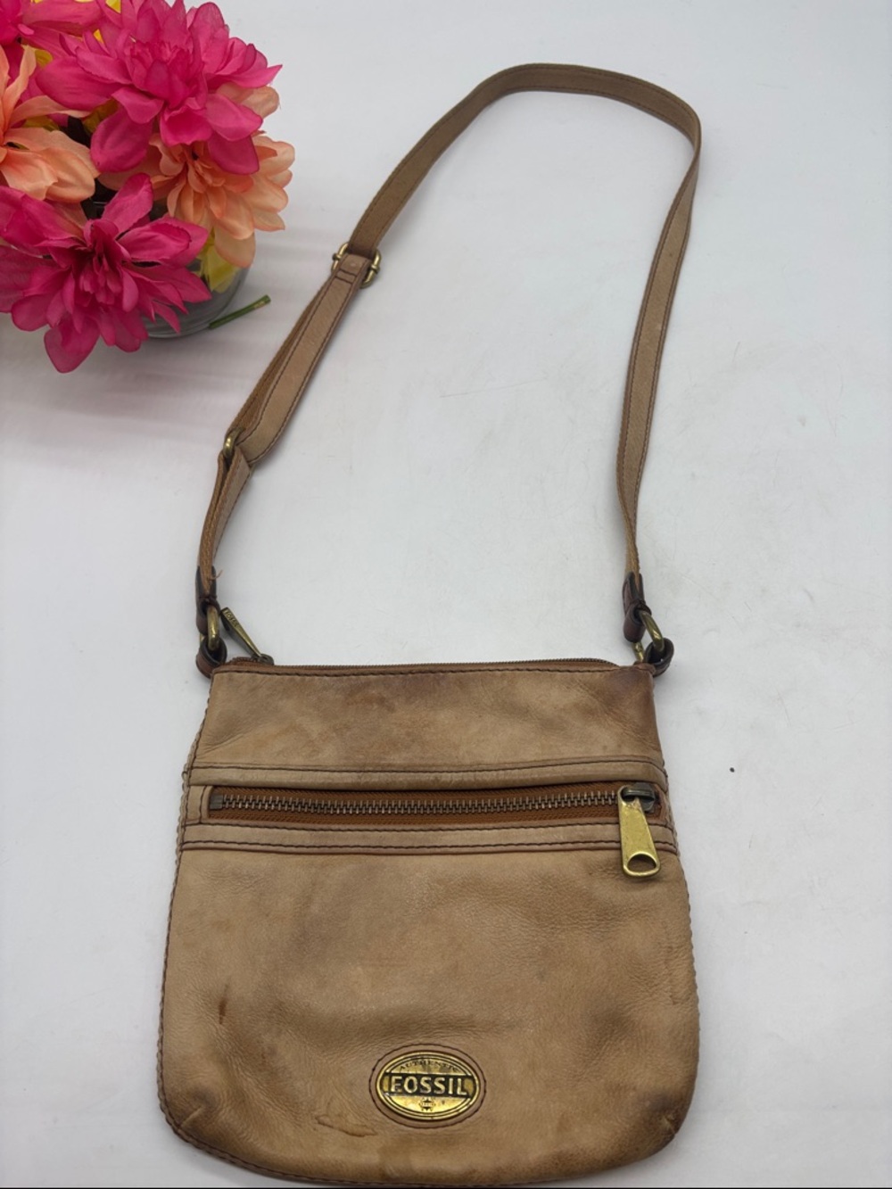 Fossil Tan Leather Crossbody Purse with Brass Accents